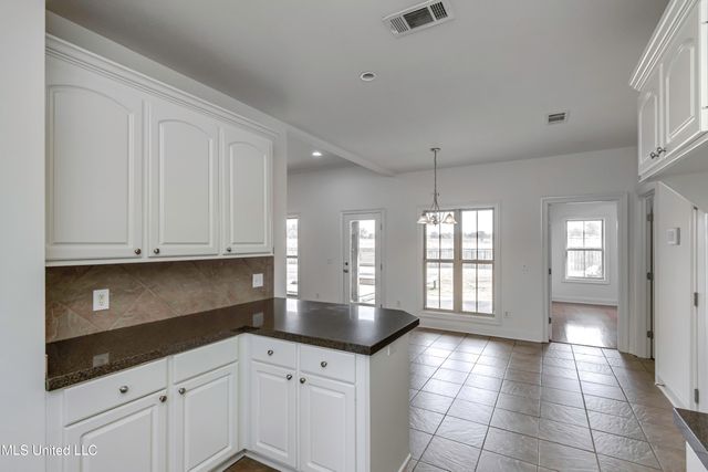 104 Bridge Hollow Lane, Canton, MS 39046