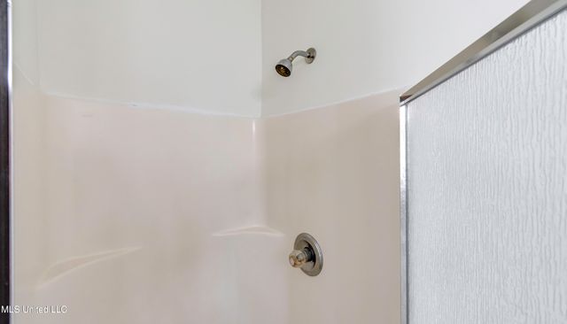 104 Bridge Hollow Lane, Canton, MS 39046