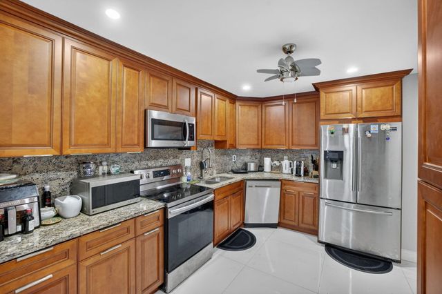 3333 NE 34th Street 701, Fort Lauderdale, FL 33308
