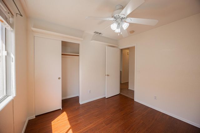 601 S Silverbrush Drive, Chandler, AZ 85226