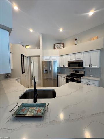 21489 Sheridan RUN, Estero, FL 33928