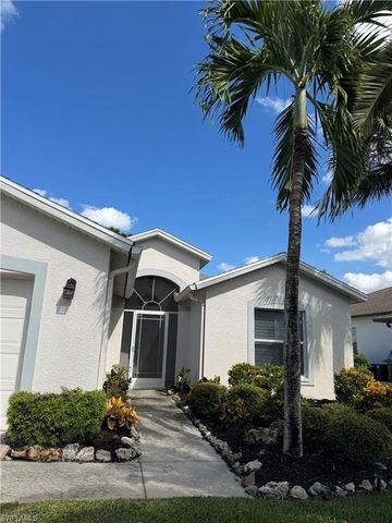 21489 Sheridan RUN, Estero, FL 33928