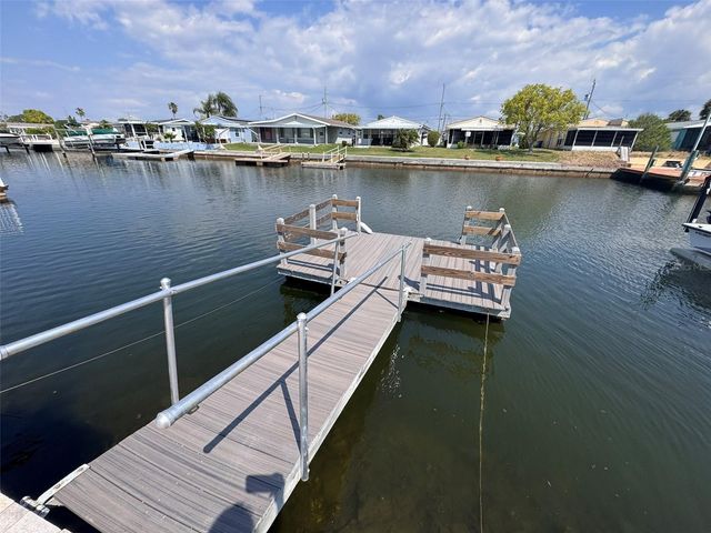 5102 BLUE HERON DRIVE, New Port Richey, FL 34652