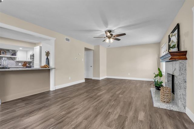 1810 N Red Cedar Circle, The Woodlands, TX 77380