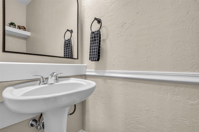 1810 N Red Cedar Circle, The Woodlands, TX 77380