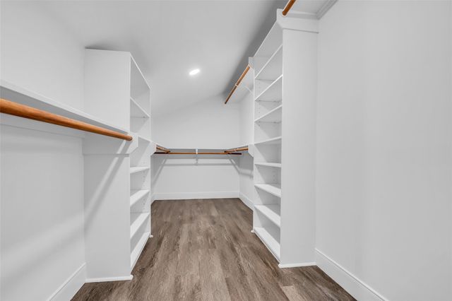 1810 N Red Cedar Circle, The Woodlands, TX 77380