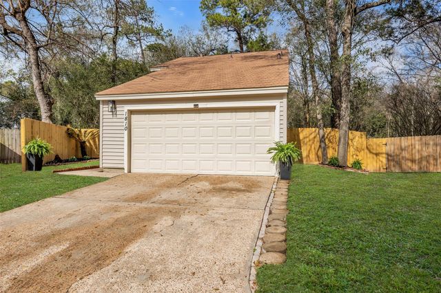 1810 N Red Cedar Circle, The Woodlands, TX 77380