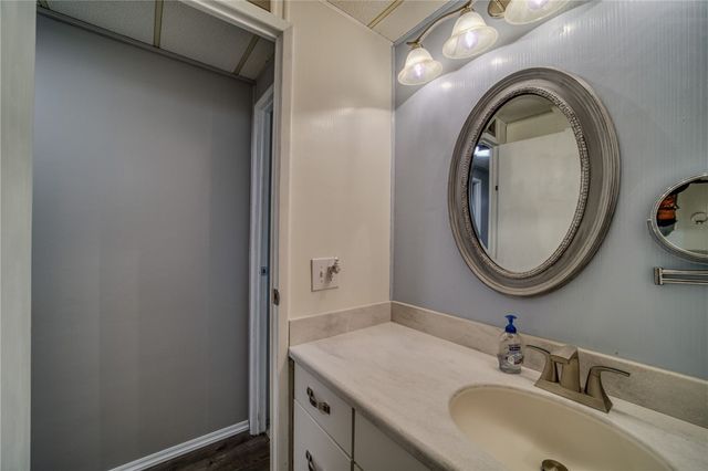 4826 Powell Lake Road, Topock, AZ 86436