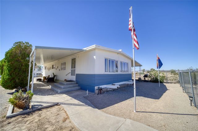 4826 Powell Lake Road, Topock, AZ 86436
