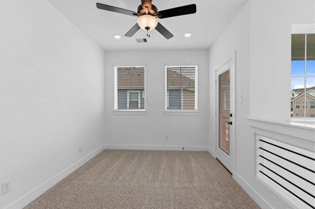 21202 Creeping Bentgrass Drive, Cypress, TX 77433