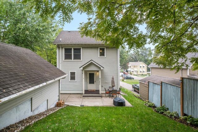 220 Baker Street E, Saint Paul, MN 55107
