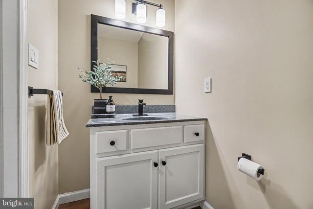 223 EDGEMONT LN, Newmanstown, PA 17073