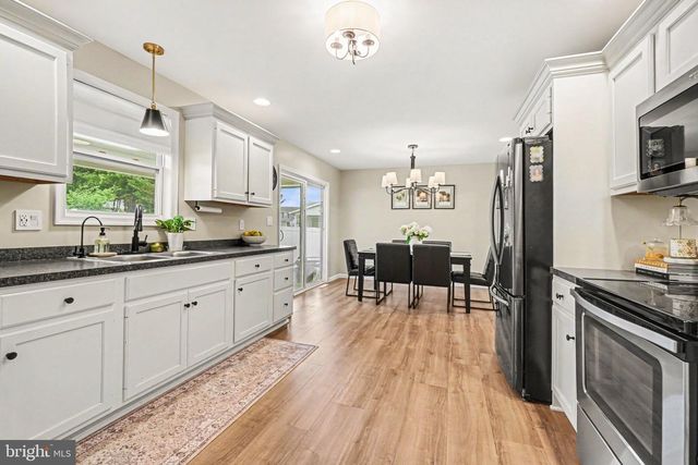 223 EDGEMONT LN, Newmanstown, PA 17073