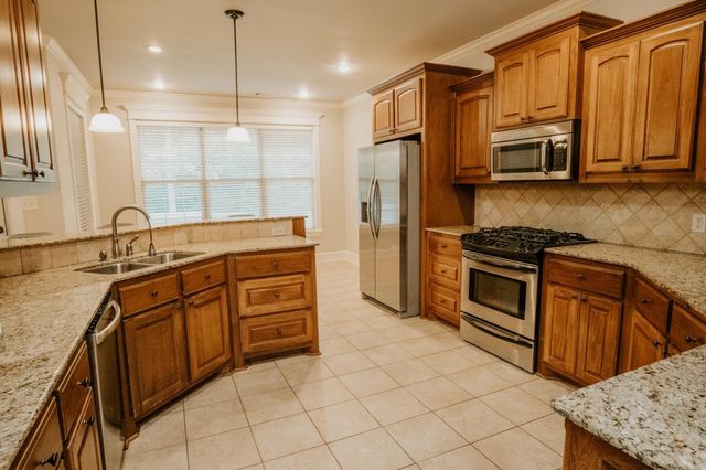 3908 Robinwood Circle, Bryant, AR 72022