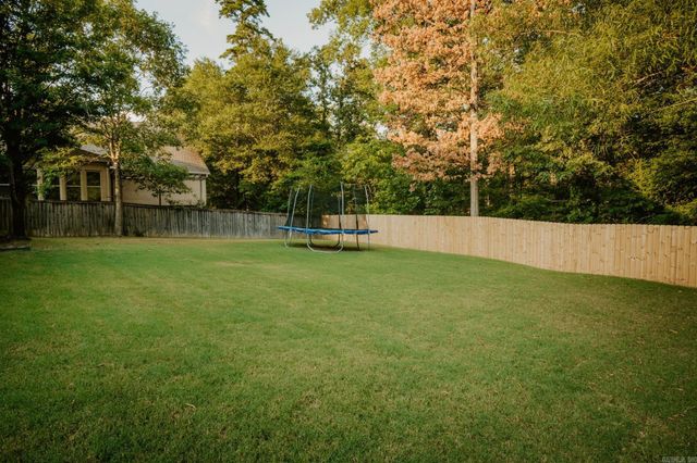 3908 Robinwood Circle, Bryant, AR 72022
