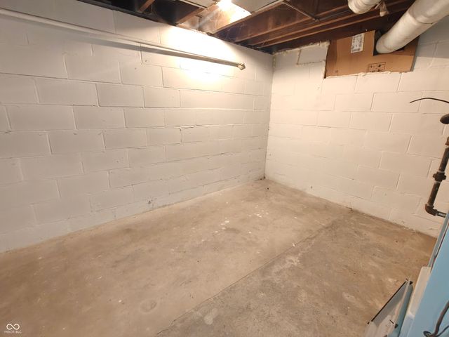 734 Main Street, Shelbyville, IN 46176