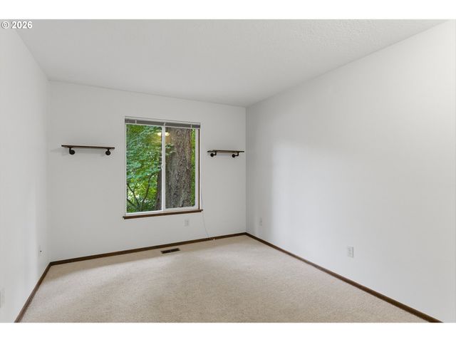 6920 Sw 130TH Ave, Beaverton, OR 97008