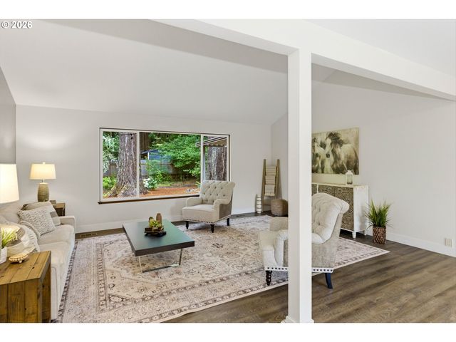 6920 Sw 130TH Ave, Beaverton, OR 97008