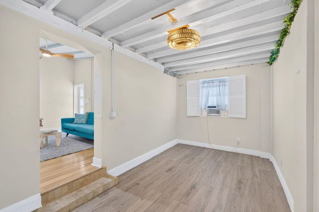 601 NE 14th Place, Fort Lauderdale, FL 33304