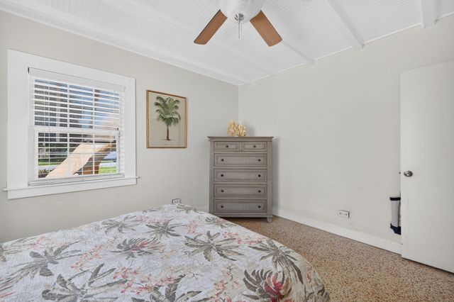 601 NE 14th Place, Fort Lauderdale, FL 33304