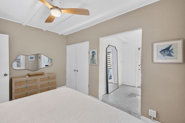 601 NE 14th Place, Fort Lauderdale, FL 33304