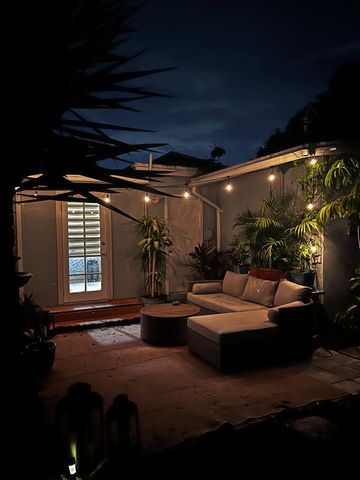 601 NE 14th Place, Fort Lauderdale, FL 33304
