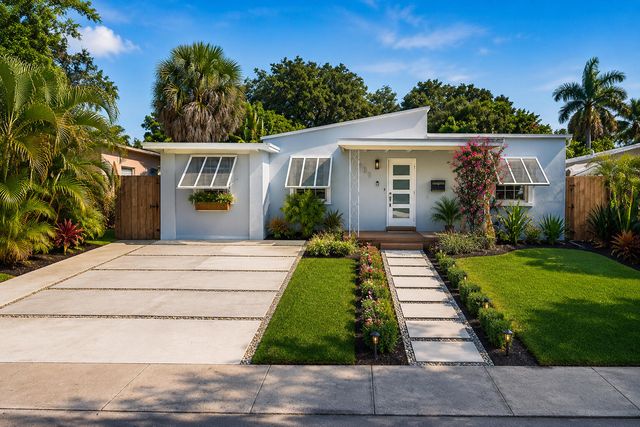 601 NE 14th Place, Fort Lauderdale, FL 33304
