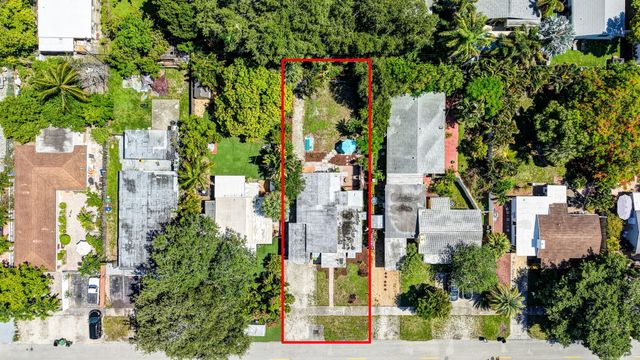601 NE 14th Place, Fort Lauderdale, FL 33304
