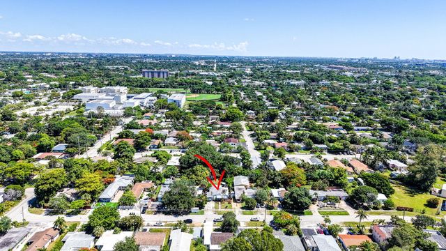 601 NE 14th Place, Fort Lauderdale, FL 33304