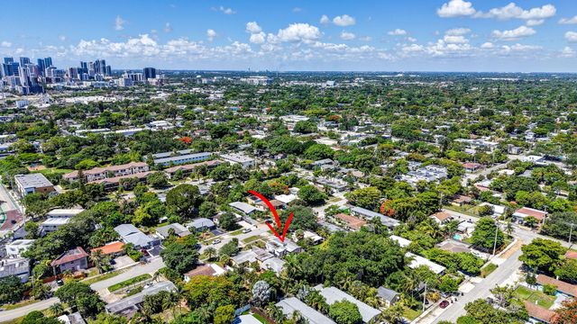 601 NE 14th Place, Fort Lauderdale, FL 33304