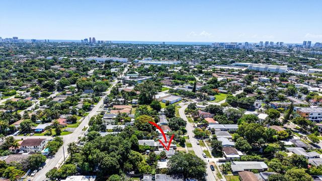 601 NE 14th Place, Fort Lauderdale, FL 33304