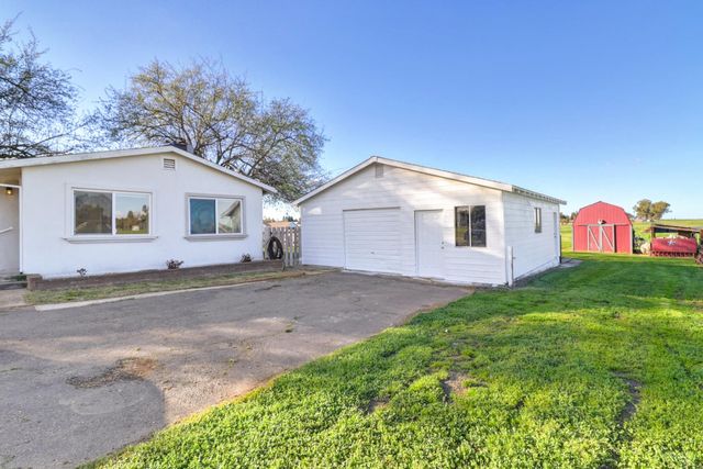 10695 Calvine Rd, Sacramento, CA 95830