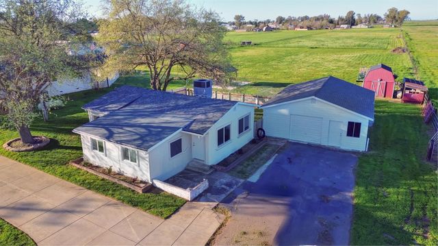 10695 Calvine Rd, Sacramento, CA 95830