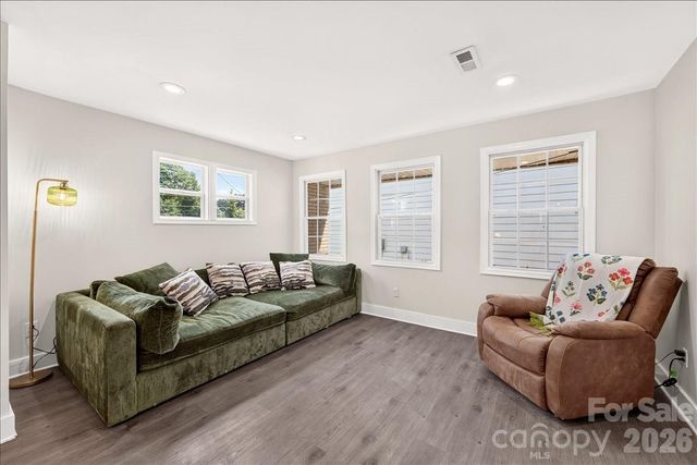 1725 Jennings Street, Charlotte, NC 28216