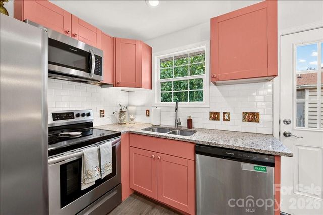 1725 Jennings Street, Charlotte, NC 28216