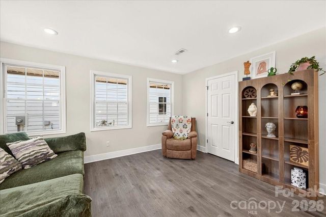 1725 Jennings Street, Charlotte, NC 28216