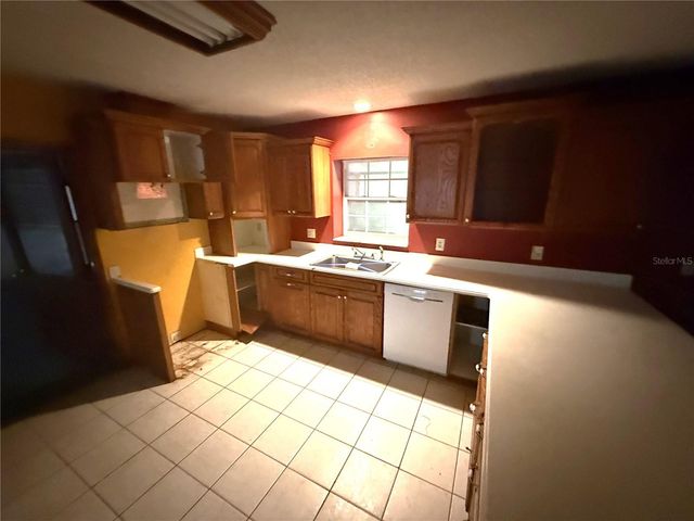 7900 BAY PINES DRIVE, Wesley Chapel, FL 33544