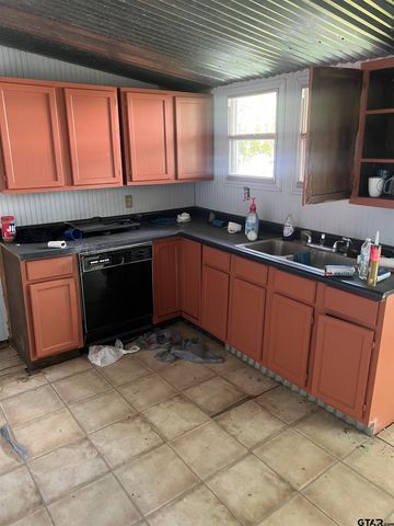 1211 Farm to Market 3288, Jacksonville, TX 75766