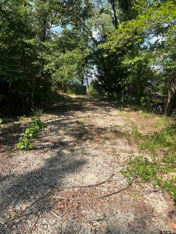 1211 Farm to Market 3288, Jacksonville, TX 75766