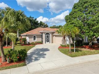 1821 Corona Del Sire DR, North Fort Myers, FL 33917