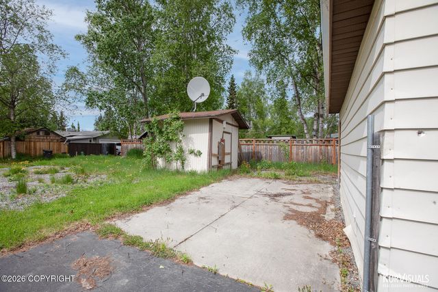 2642 Cottonwood Street, Anchorage, AK 99508