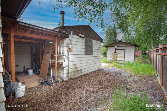 2642 Cottonwood Street, Anchorage, AK 99508