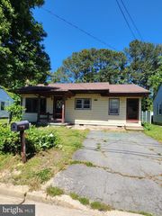13 SYCAMORE AVE, Easton, MD 21601