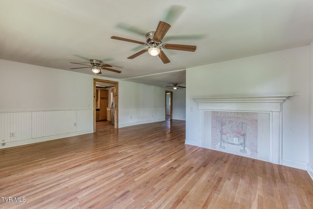 3401 Little Dry Run Road, Butler, TN 37640