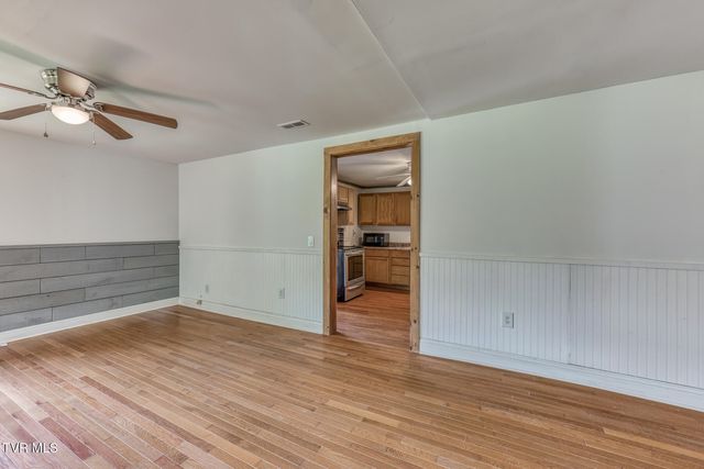 3401 Little Dry Run Road, Butler, TN 37640