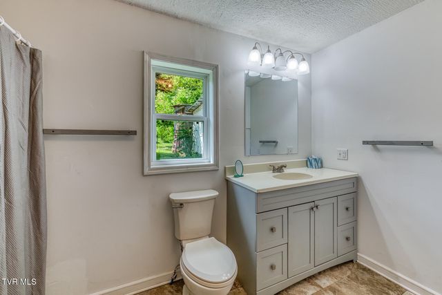 3401 Little Dry Run Road, Butler, TN 37640
