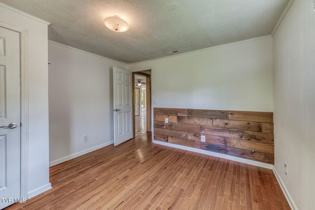 3401 Little Dry Run Road, Butler, TN 37640