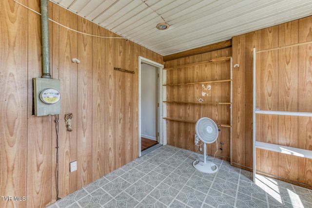 3401 Little Dry Run Road, Butler, TN 37640