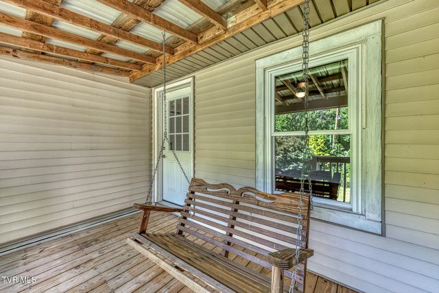 3401 Little Dry Run Road, Butler, TN 37640