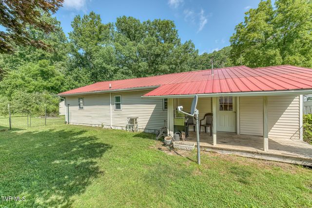 3401 Little Dry Run Road, Butler, TN 37640